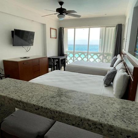 Capitan Suites Sea View Cancun Bagian luar foto