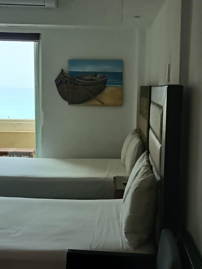 Capitan Suites Sea View Cancun Bagian luar foto