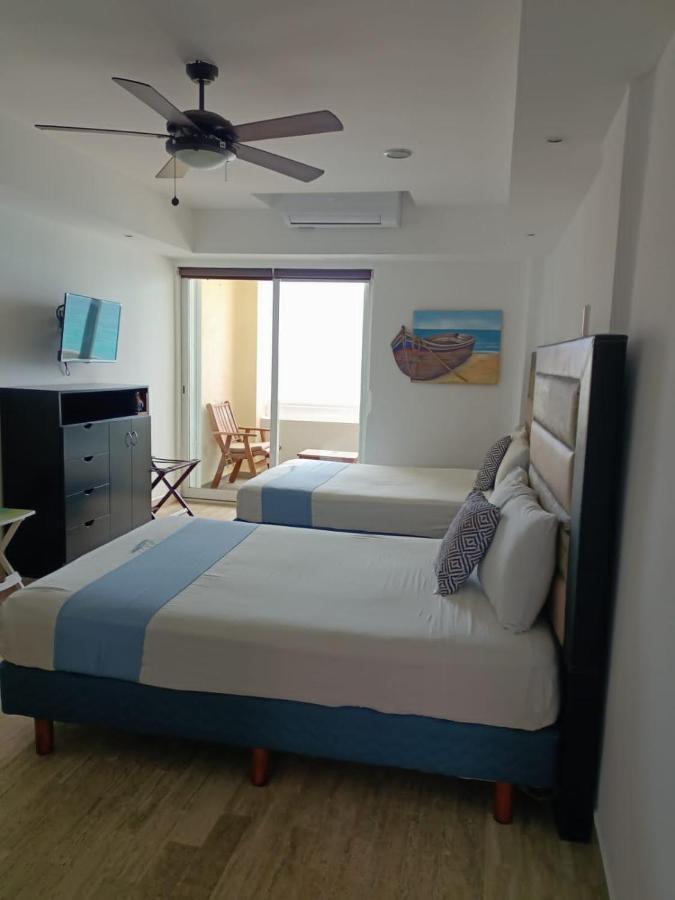 Capitan Suites Sea View Cancun Bagian luar foto