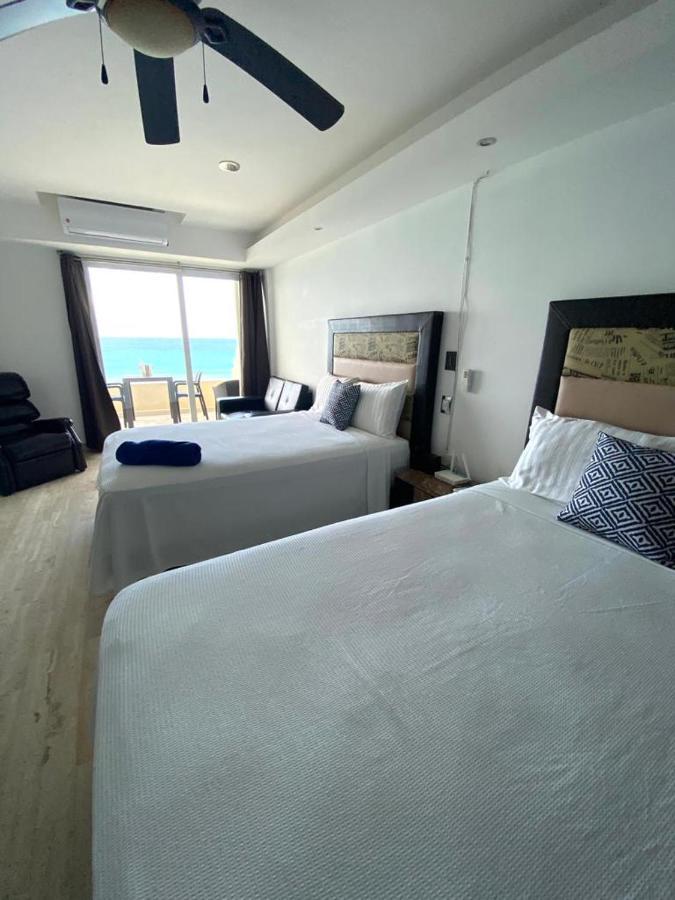 Capitan Suites Sea View Cancun Bagian luar foto