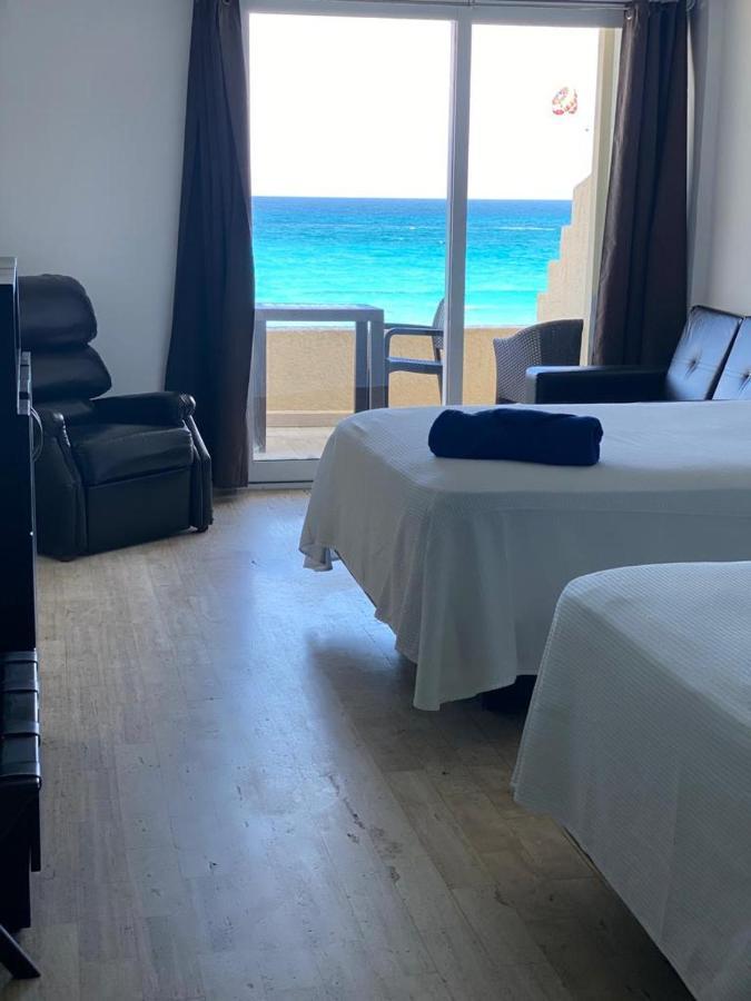 Capitan Suites Sea View Cancun Bagian luar foto